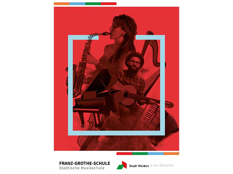 Das Bild zeigt Musiker auf rotem Hintergrund und den Schriftzug Franz-Grothe-Schule.